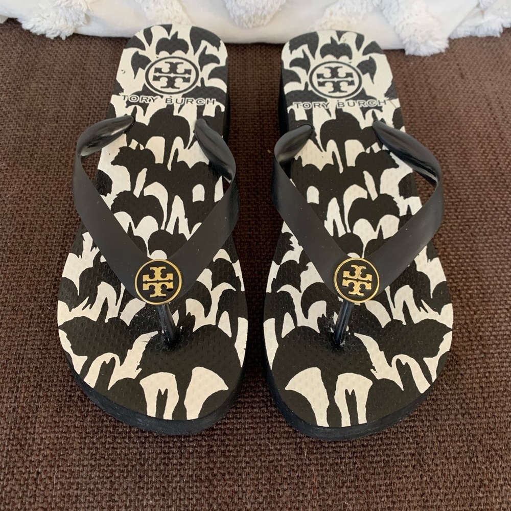 Tory Burch Flip Flip Sandals